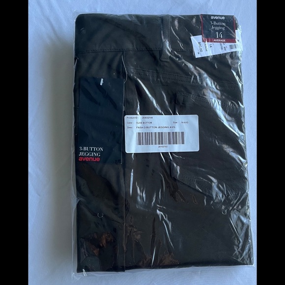 3-Button Jegging - Picture 4 of 6